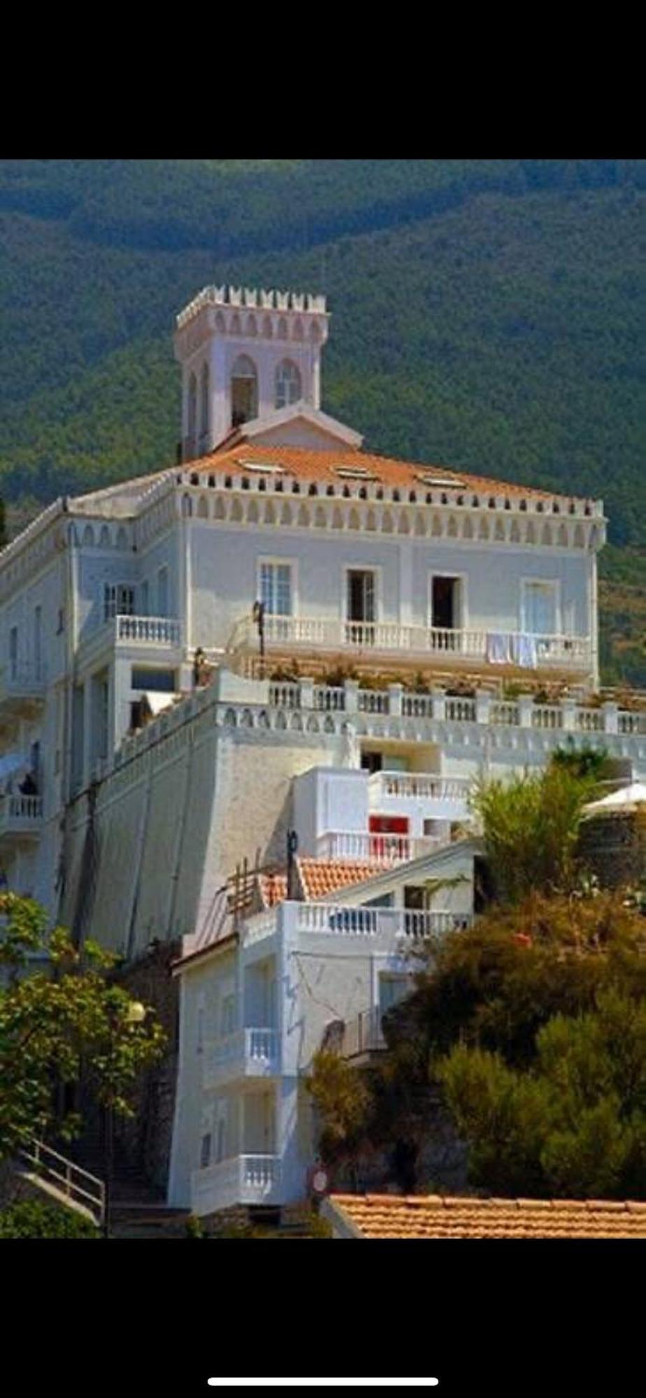 Appartamento Nel Fabbricato Denominato Il Castello Praia a Mare Exterior photo